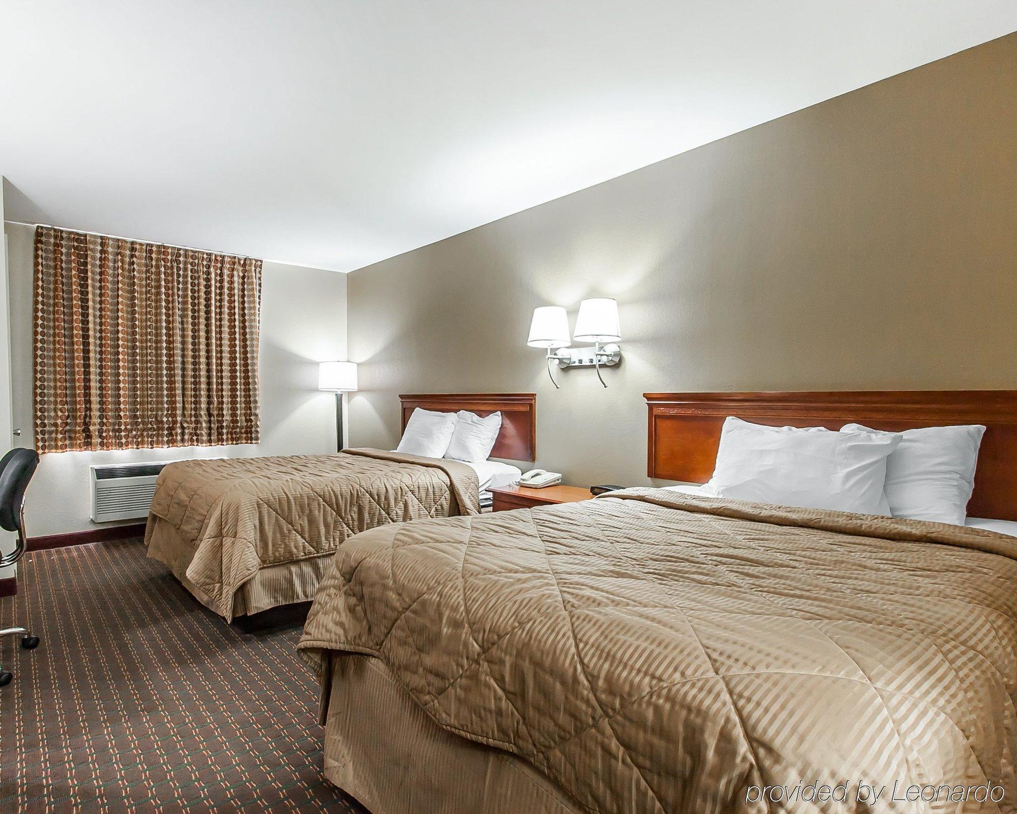 Hotel Econo & 2*